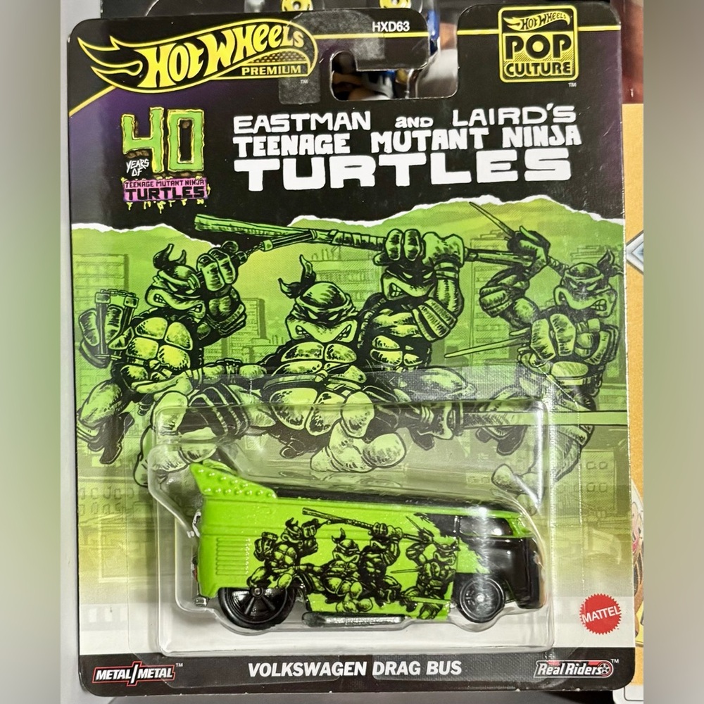 Hot Wheels Premium Teenaged Mutant Ninja Turtles 40th Anniversary VW Drag Bus